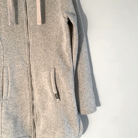 Mondetta Long Hooded Jacket - Picture 3 of 10